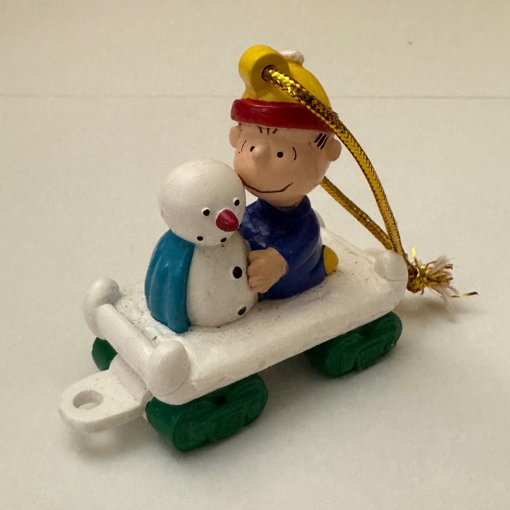 Peanuts Linus van Pelt Snowman Christmas Ornament UFS Inc Vintage Style